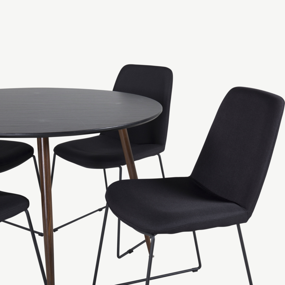 Ümmargune söögilaud Plaza musta lauaplaadiga, pähklitoonis jalgade ja Muce mustade söögitoolidega, GR19736 – 3
