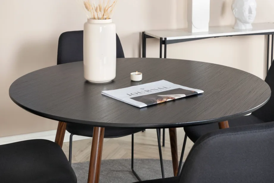 Ümmargune söögilaud Plaza musta lauaplaadiga, pähklitoonis jalgade ja Muce mustade söögitoolidega, GR19736 – 5