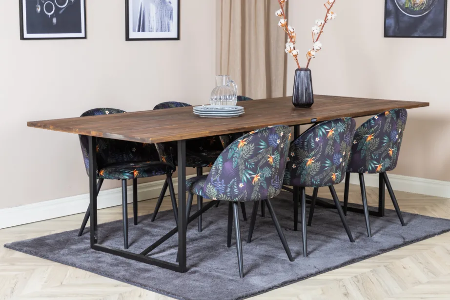 Padang tiigipuust söögikomplekt – laud ja musta velvetkangaga toolid, GR19793 – 6