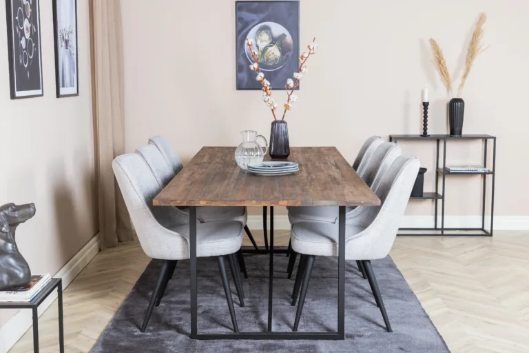 Tööstusstiilis tiigipuust söögilaud toolidega Padang koos hallide samettoolidega (6 tk), 250 × 100 cm - GR19796