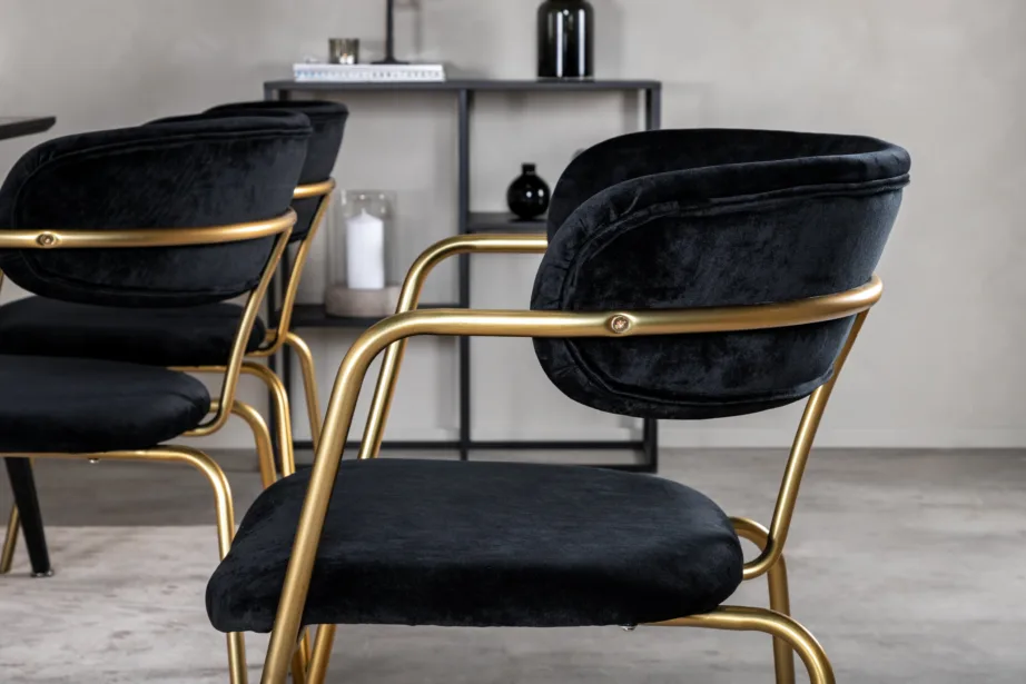 Ristkülikukujuline söögilauakomplekt Dipp (must vineer, 180×90 cm) ja sametist Arrow tugitoolid (mustad, kuldsete terasjalgadega), GR19986 – 9