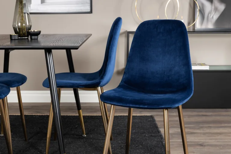 Must söögilaud Dipp siniste samettoolidega Polar (4 tk), kuldsete detailidega - GR20003