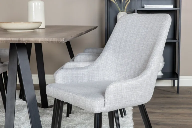 Ristkülikukujuline söögilaud Marina ja hallid Plaza toolid (6 tk, hall/must) - GR20264