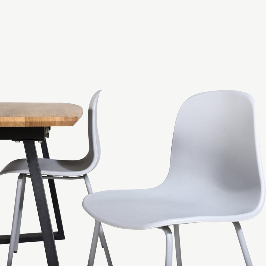 Ristkülikukujuline söögilauakomplekt Inca (160×85 cm, MDF tammelaminaat, mustad terasjalad) ja hallid Arctic toolid, GR20305 – 3