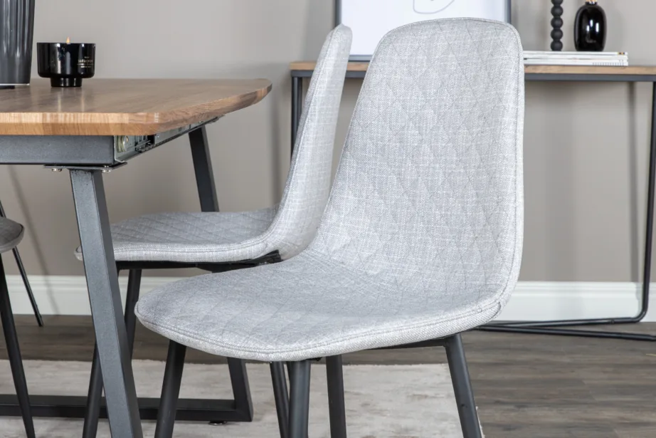 Laiendatav söögilauakomplekt Inca pähklitooniga, musta raamiga ja hallide toolidega, GR20307 – 7