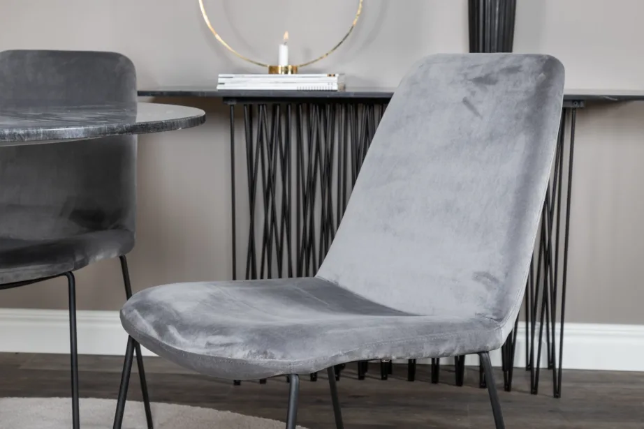 Estelle ümmargune marmorist söögilaud kuldse jalaga ja hallid sametist toolid, GR20451 – 5