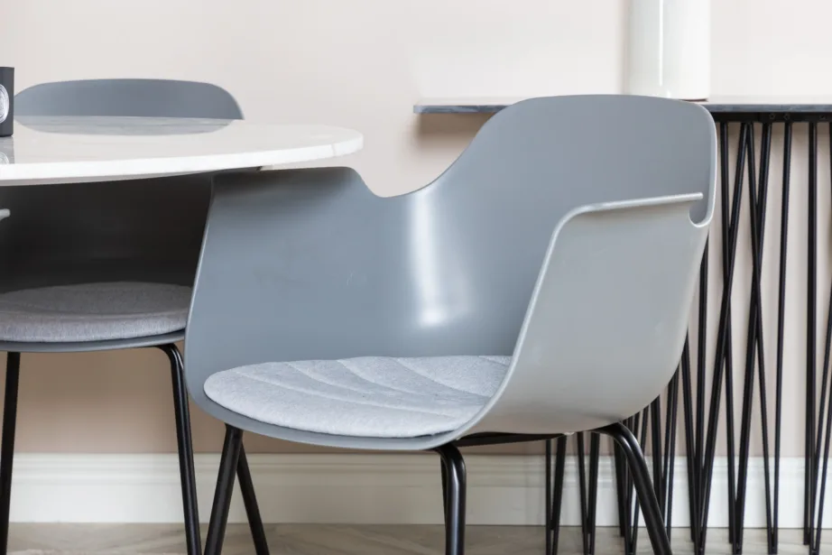 Estelle ümar söögilauakomplekt marmorlauaga (valge/must laud, hallid toolid), GR20468 – 5