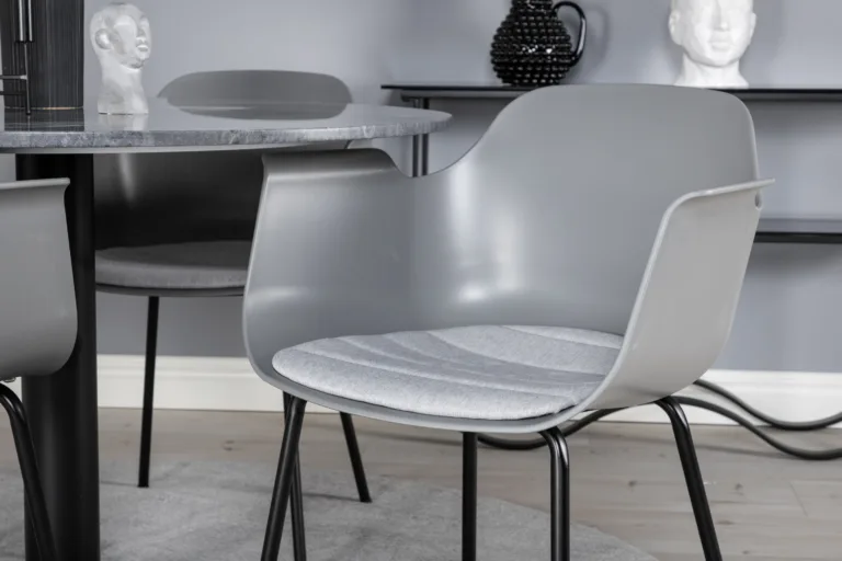 Ümmarguse marmorlauaplaadiga söögilaud Estelle ja hallid plasttoolid Comfort (4 tk) - GR20495
