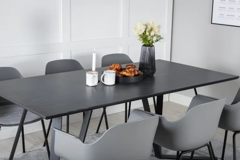 Kaasaegne must söögilaud Marina ja hallid Comfort toolid (6 tk) - GR20675