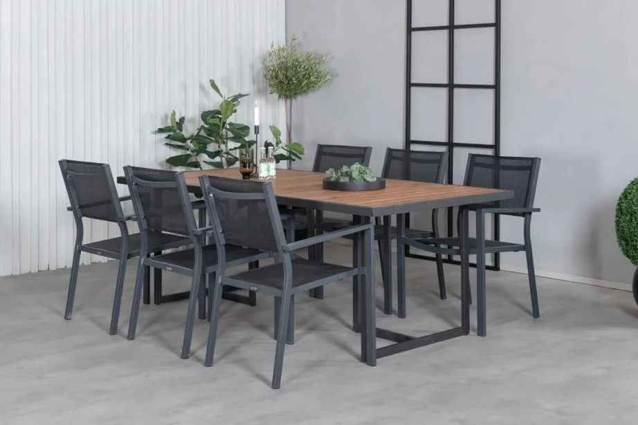 Ristkülikukujuline aiamööbli komplekt Khung – aktsiapuidust laud ja 6 musta virnastatavat tooli, GR21488 – 6
