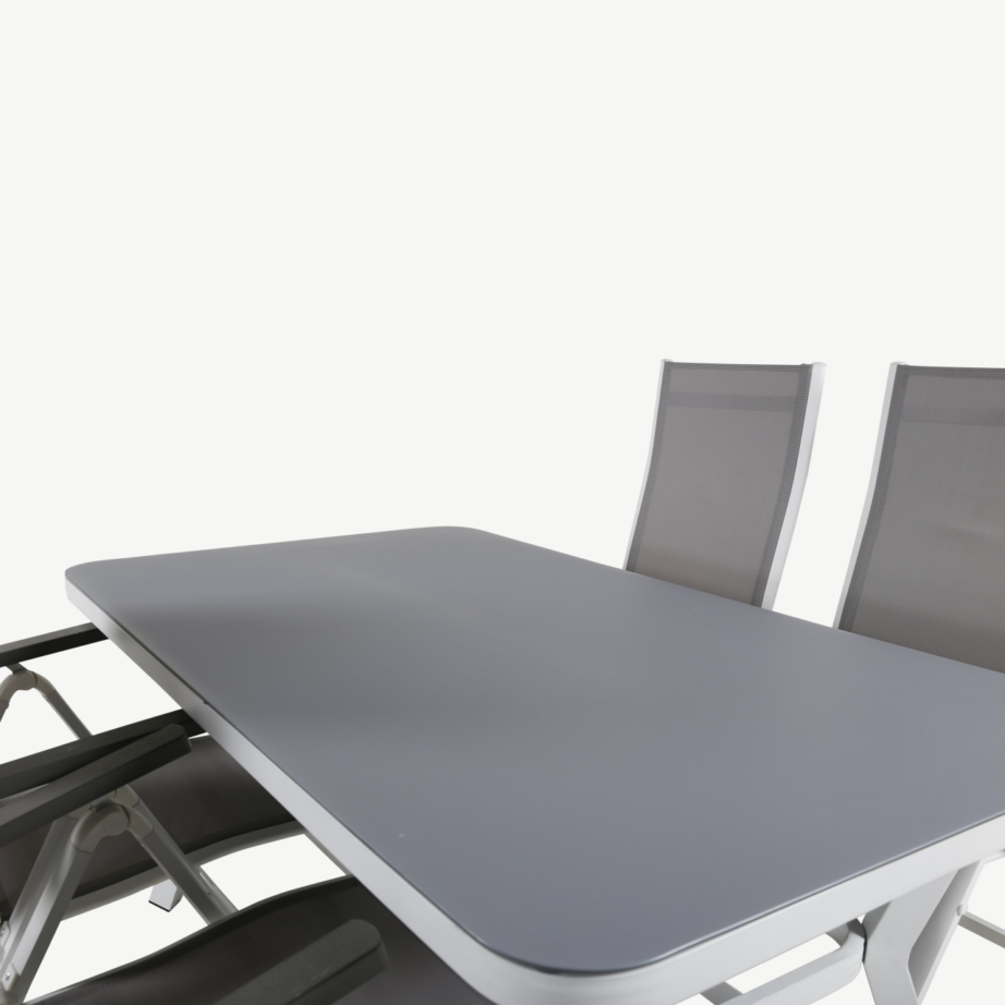 Virya ristkülikukujuline valge aiamööblikomplekt musta klaaslauaga, 4 reguleeritavat Albany tooli, GR21503 – 4