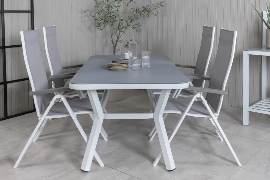 Virya ristkülikukujuline valge aiamööblikomplekt musta klaaslauaga, 4 reguleeritavat Albany tooli, GR21503 – 6