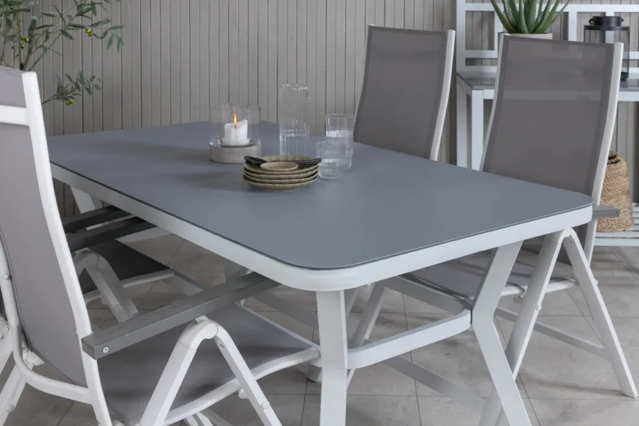 Virya ristkülikukujuline valge aiamööblikomplekt musta klaaslauaga, 4 reguleeritavat Albany tooli, GR21503 – 9