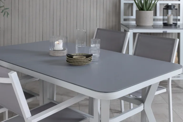 Ristkülikukujuline alumiiniumist aiamööbli komplekt Virya lauaga ja Copacabana toolidega (valge, hall klaas, 4 kohta) - GR21504