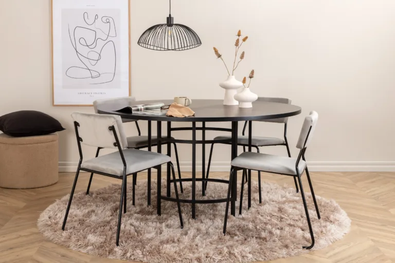 Ümmargune söögilaud Copenhagen (must, Ø140cm) ja 4 helehalli velvetkangaga tooli Kenth - GR22009