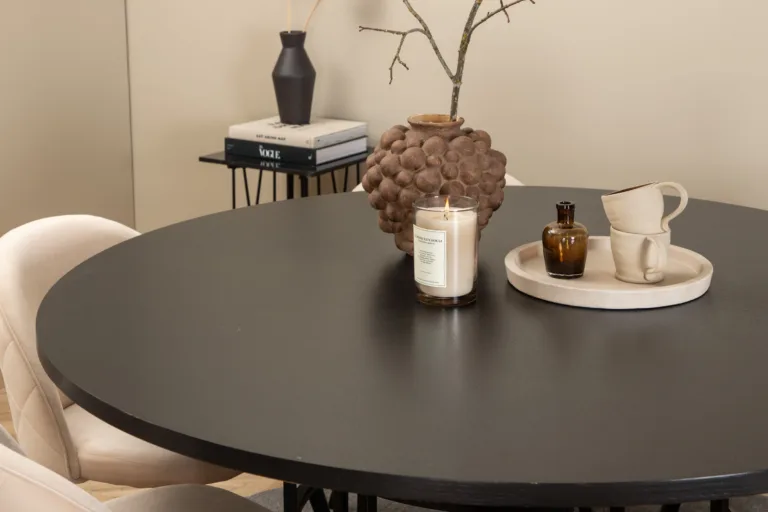 Ümmargune söögilaud Copenhagen (must, ø140cm) ja beežid velvetkangaga toolid - GR22027
