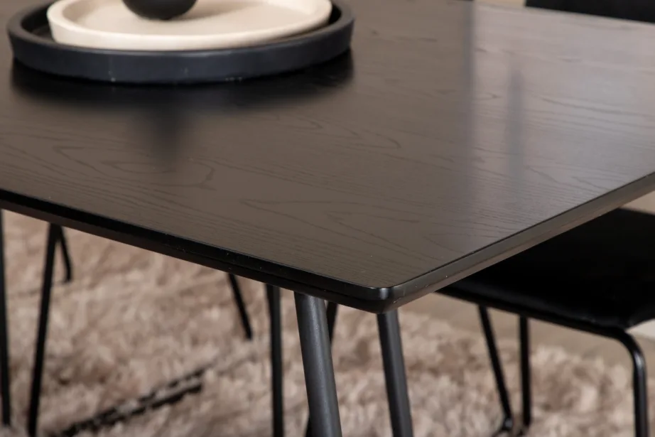 Petra söögilaud (must spoon, 190×90 cm) ja Kenth tool (must samet, terasraam), GR22095 – 10