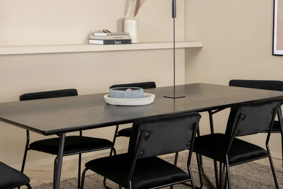 Petra söögilaud (must spoon, 190×90 cm) ja Kenth tool (must samet, terasraam), GR22095 – 14