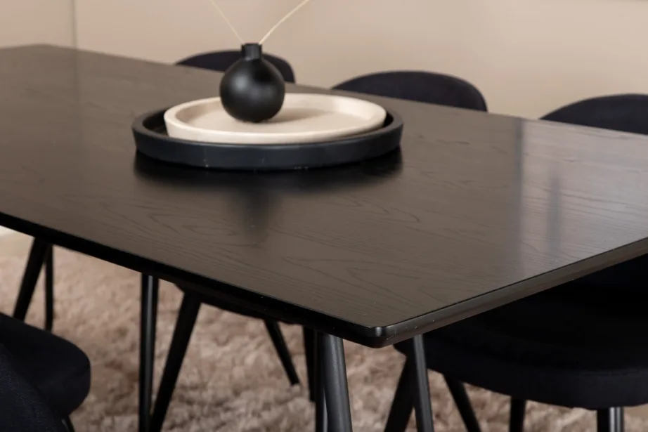 Must söögilauakomplekt Petra (laud 190×90 cm, 6 musta sametist tooli), GR22103 – 8