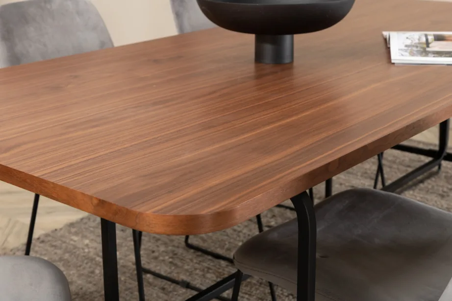 Ristkülikukujuline söögilaud Uno (pähkliviimistlus, must metallraam) ja Muce toolid (hall velvet, mustad jalad) – komplekt 6 tooliga, GR22153 – 9