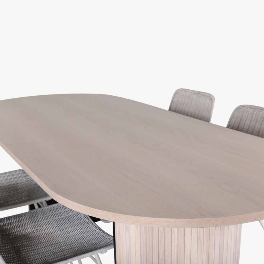 Bianca ovaalne söögilaud ja Cirebon rotangist tool, GR22182 – 3