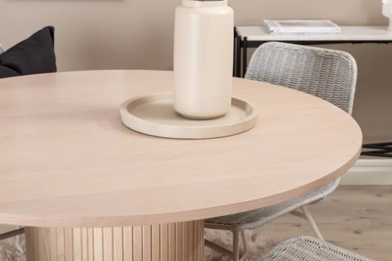 Ümmargune söögilaud Bianca valge peitsiga, 110cm + rotangist tool - GR22212