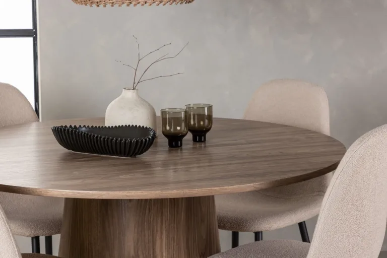 Ümmargune söögilaud Lanzo (MDF, ø120 cm) ja Polar söögitoolid (beež buklee, mustad jalad) - GR23560