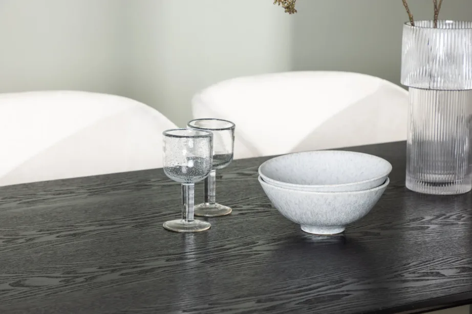 Ovaalse musta MDF-söögilauaga Isolde ja polsterdatud murdvalgete Day toolide (4 tk) komplekt, GR23612 – 10