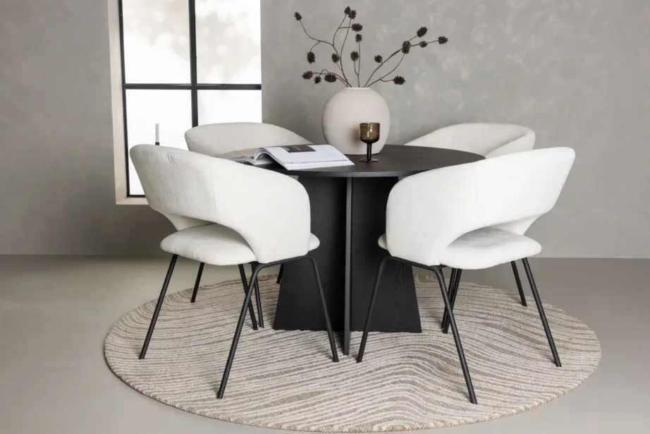 Ümar söögilauakomplekt Bootcut musta MDF lauaga ja murdvalgete Day toolidega, GR23786 – 4