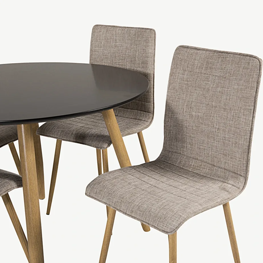 Ümmargune söögilauakomplekt Plaza musta lauaplaadi ja helehallide Windu toolidega, GR24098 – 2