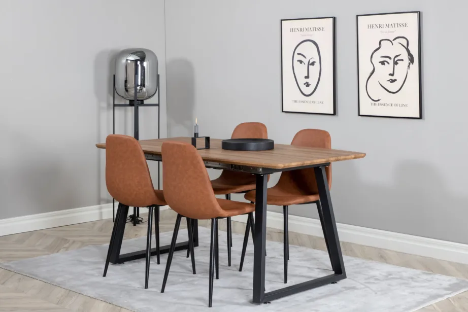 Pähklitooni ristkülikukujuline söögilauakomplekt Inca nelja pruuni PU-kattega tooliga, GR550 – 8