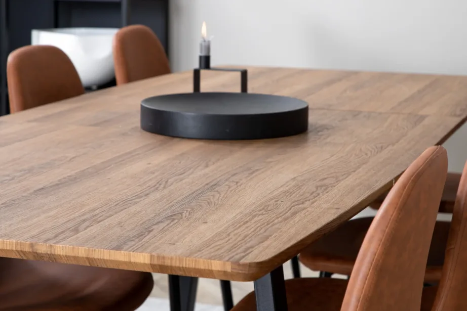 Pähklitooni söögilauakomplekt Inca mustade metalljalgade ja pruunide Polar toolidega, GR551 – 9