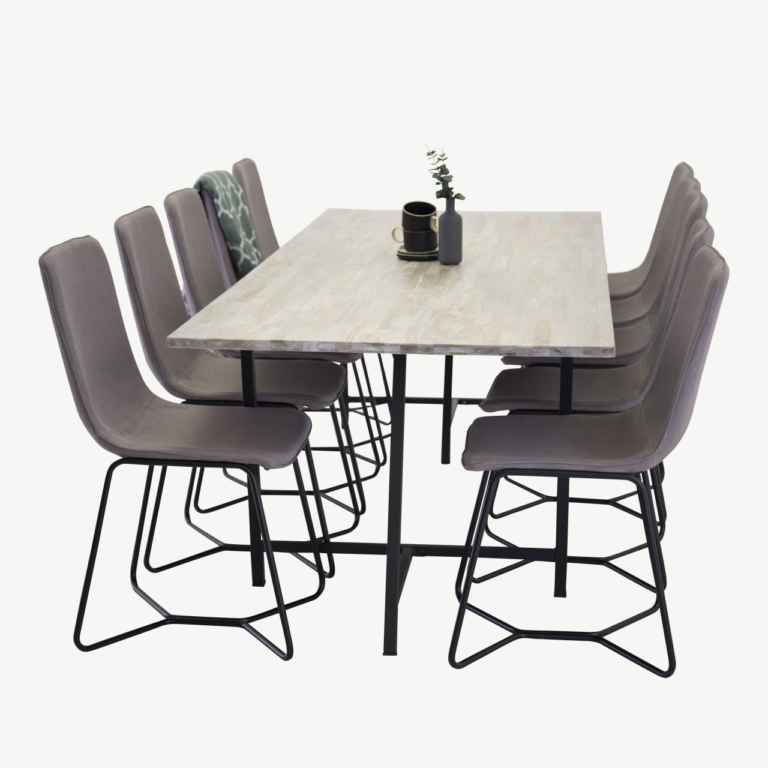Tiigipuust söögilaud Jepara ja hallid toolid (must teras, 250x100 cm) - GR582