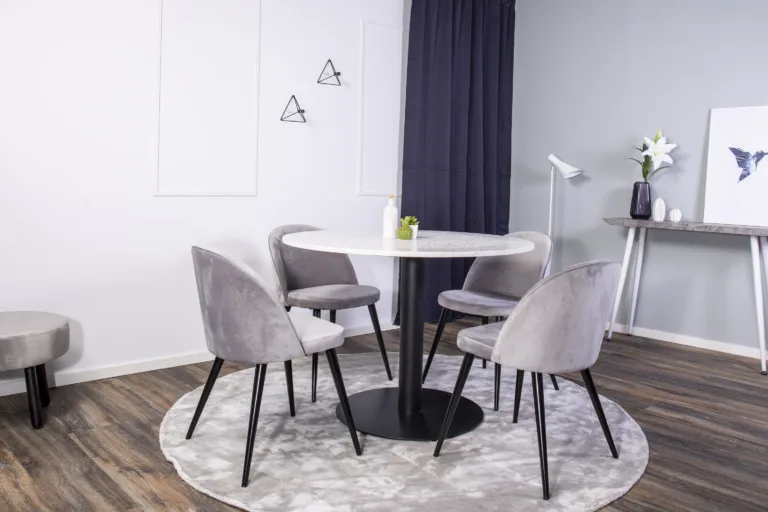 Razzia ümmargune terrazzo söögilauakomplekt hallide samettoolidega, ø106cm - GR831