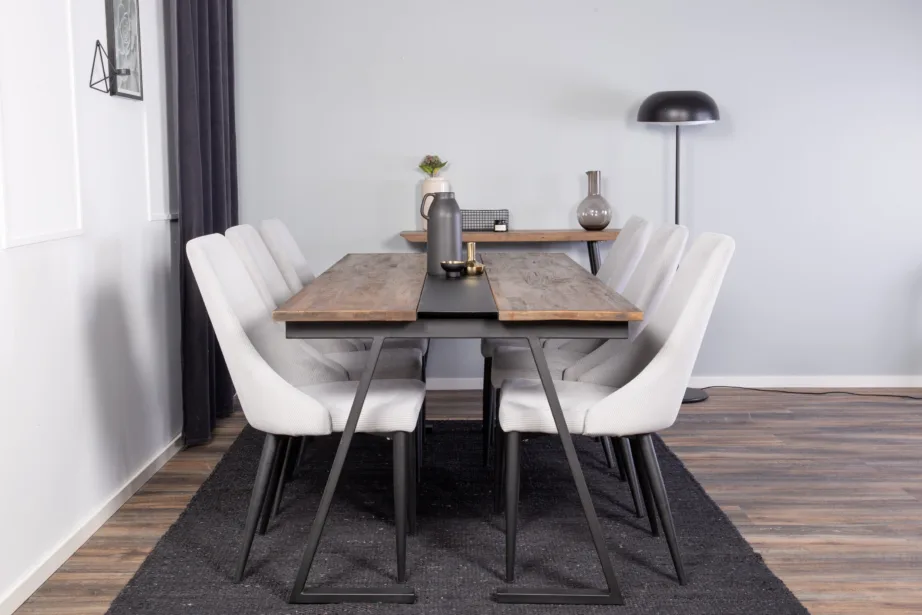 Jakarta tiigipuust söögilaud kuue helehalli bukleetooliga (mustad terasjalad), GR884 – 5