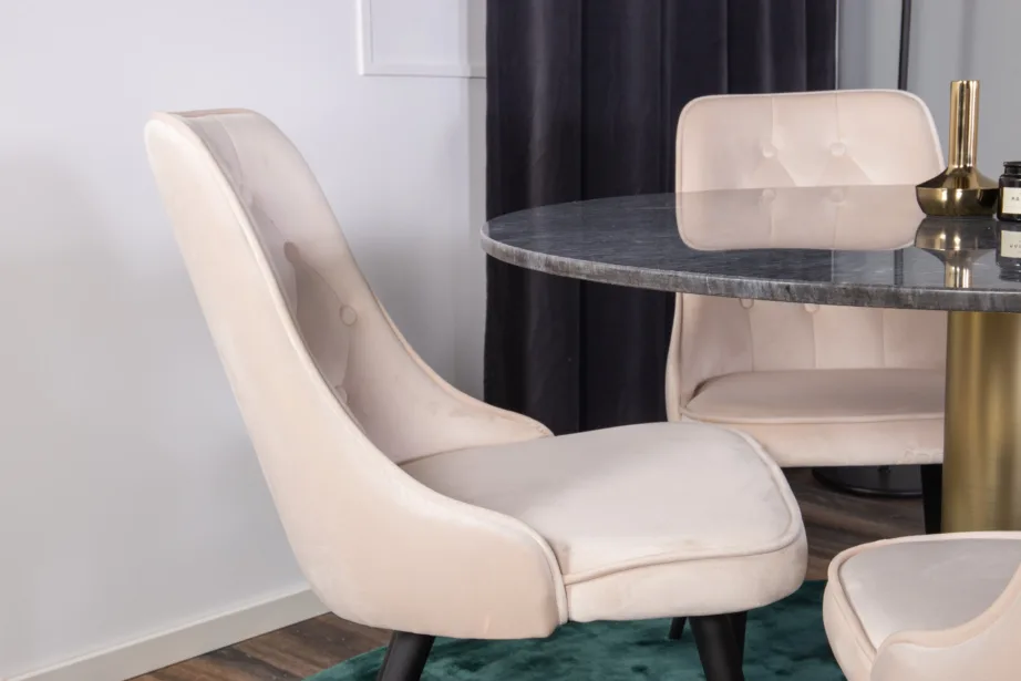 Estelle’i ümmargune söögilaud marmorkatte ja kuldse jalaga, beežide samettoolidega, GR948 – 9