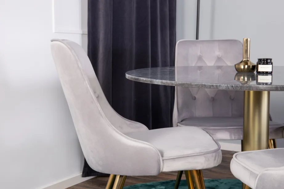 Estelle ümmargune söögikomplekt – tumehall marmorlauaga laud ja helehallid sametist toolid kuldsete jalgadega, GR950 – 9