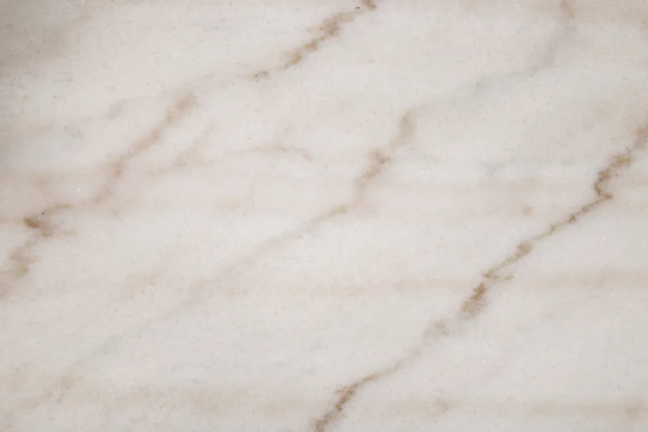 Estelle ümmarguse marmorlauaplaadiga söögilaud ja rotangist toolid, valge (komplekt 4 tooliga), GR951 – 8