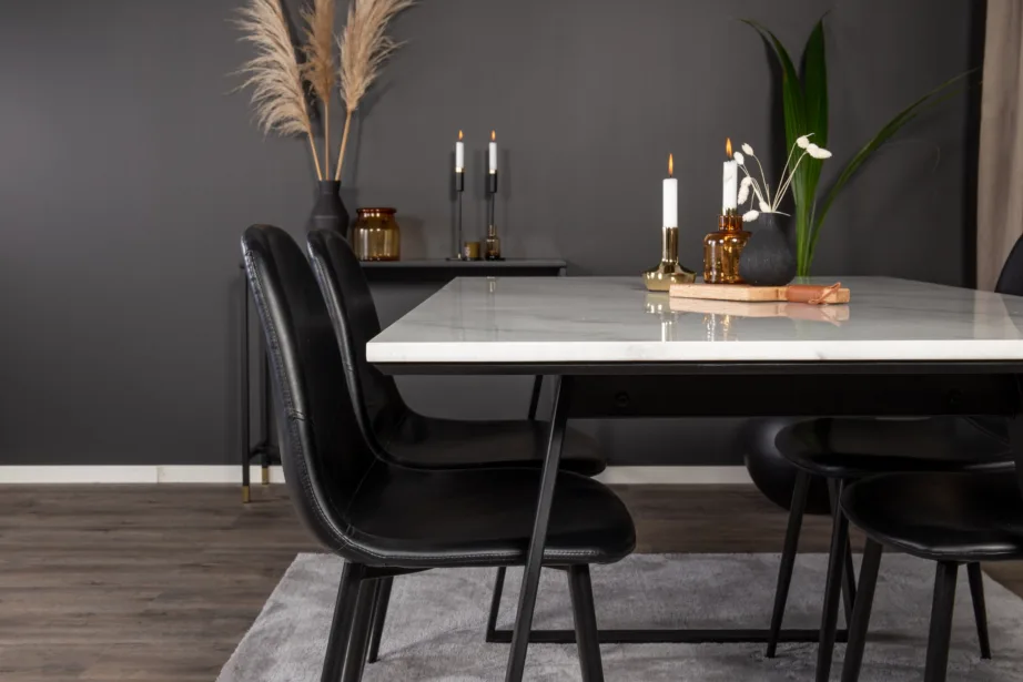 Ristkülikukujuline valge marmorlauaga söögikomplekt Estelle (4 musta PU-tooliga, must metall), GR997 – 8