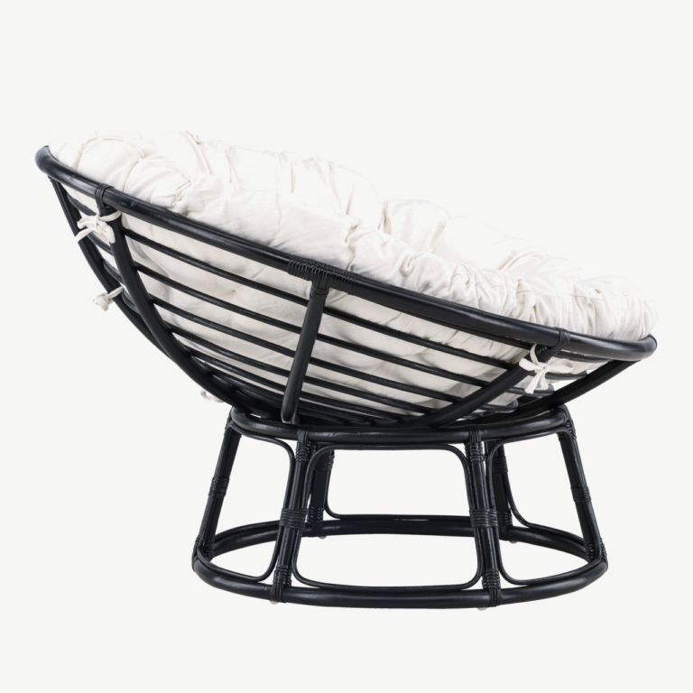 Hele polüesterpadjaga must rotangist lounge-tool Bonnie (115 × 101 × 91 cm) - 8184-100