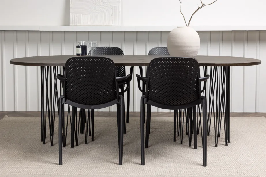 Industriaalstiilis mokka spooniga ovaalne söögilaud Stone ja must plastiktool Baltimore, GR23035 – 8