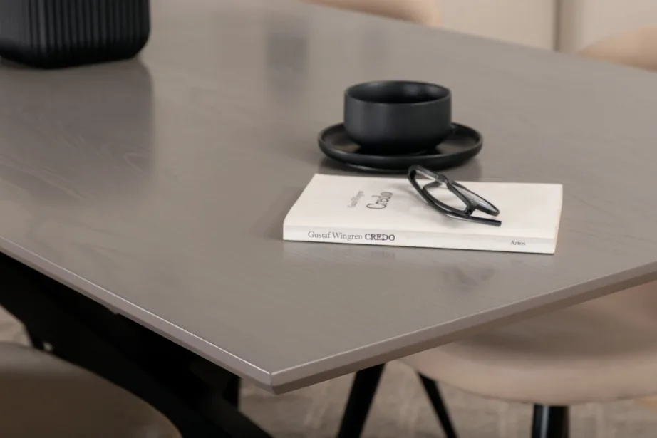 Kaasaegne söögilauakomplekt Piazza (tumehall MDF, must metall, 6 beeži velvetkattega tooli), GR22516 – 8