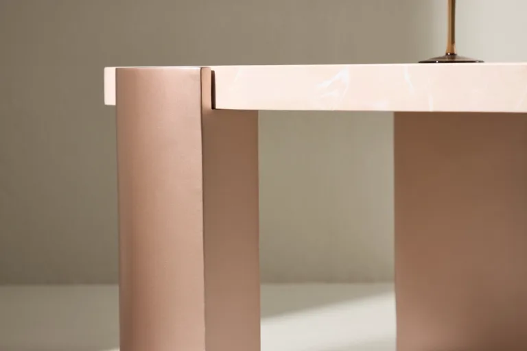 Kres abilaua ovaalne MDF laud roosa marmori imitatsiooniga, kuldsed jalad, 125x70,5 cm - 62047-114