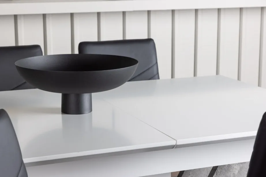 Laiendatav söögilaud DISA ja Lily toolid (valge/hall laud, mustad toolid), GR23588 – 7