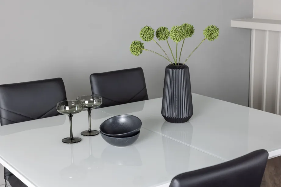 Laiendatav söögilaud Pluto valge klaaspinnaga ja must Lily tool, GR23598 – 7