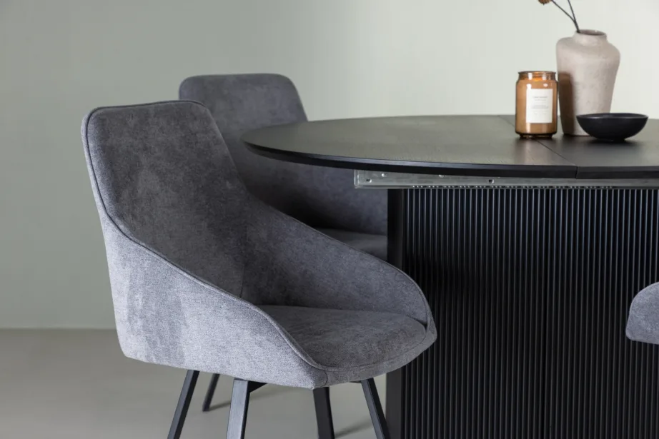 Laiendatav ümmargune söögilaud Matilda ja hall polsterdatud tool Rosie (must MDF, diameeter 130 cm), GR23534 – 6