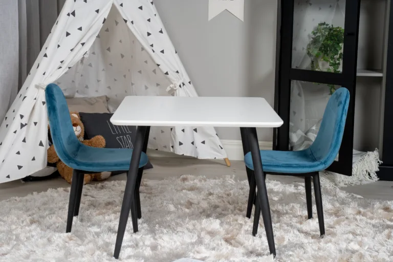 Lastesöögikomplekt Polar: valge MDF laud ja sinised velvetist toolid - GR24152