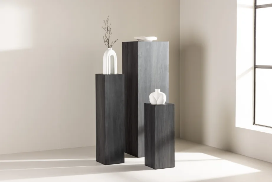 Must MDF Ramsvik postamentide komplekt, 3 eri kõrgust, GR24357 – 8