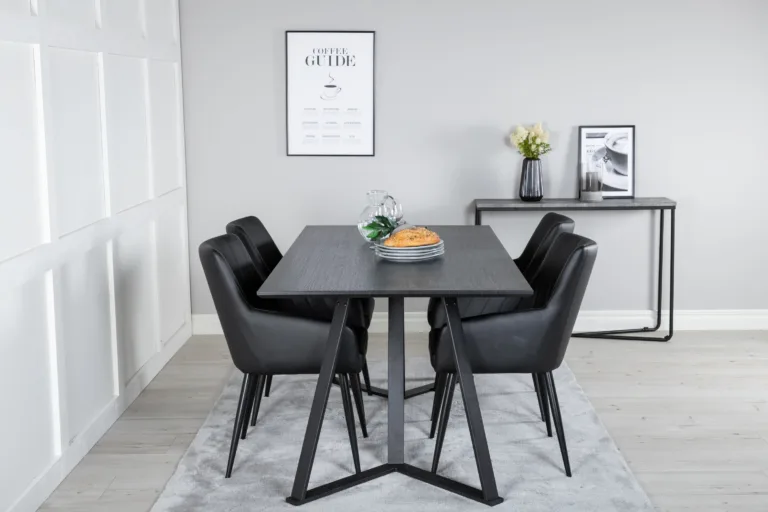 Must söögilaud Marina ja PU-kunstnahast söögitool Comfort - GR24043
