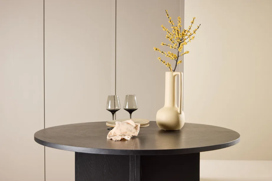 Must tammevineeriga ümar söögilaud Strada (120 cm), 61993-100 – 14